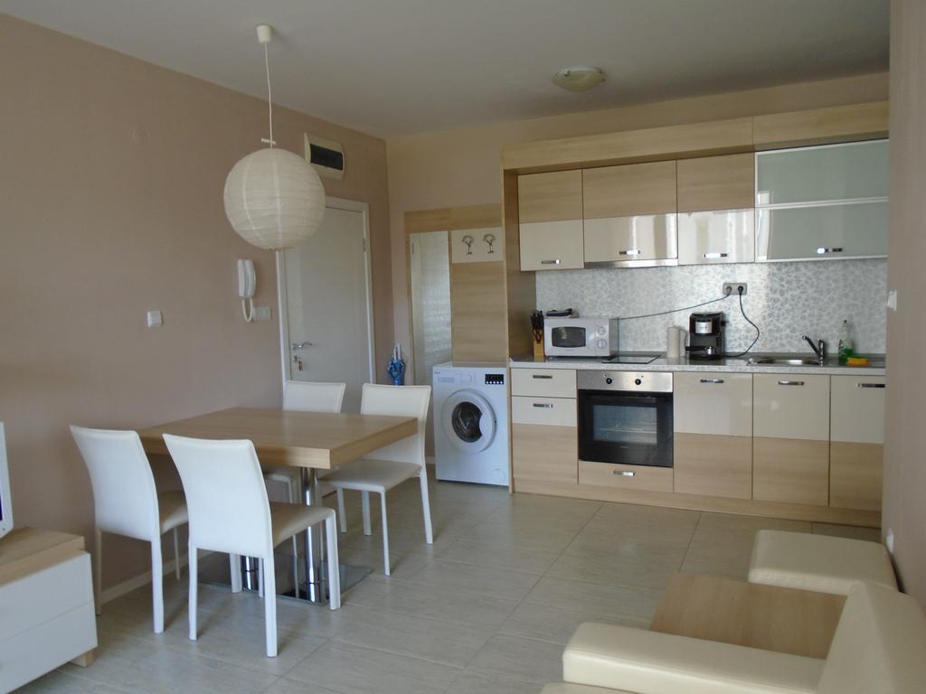 Nedev'S Apartments In Kavatsi Area Sozopol Bagian luar foto